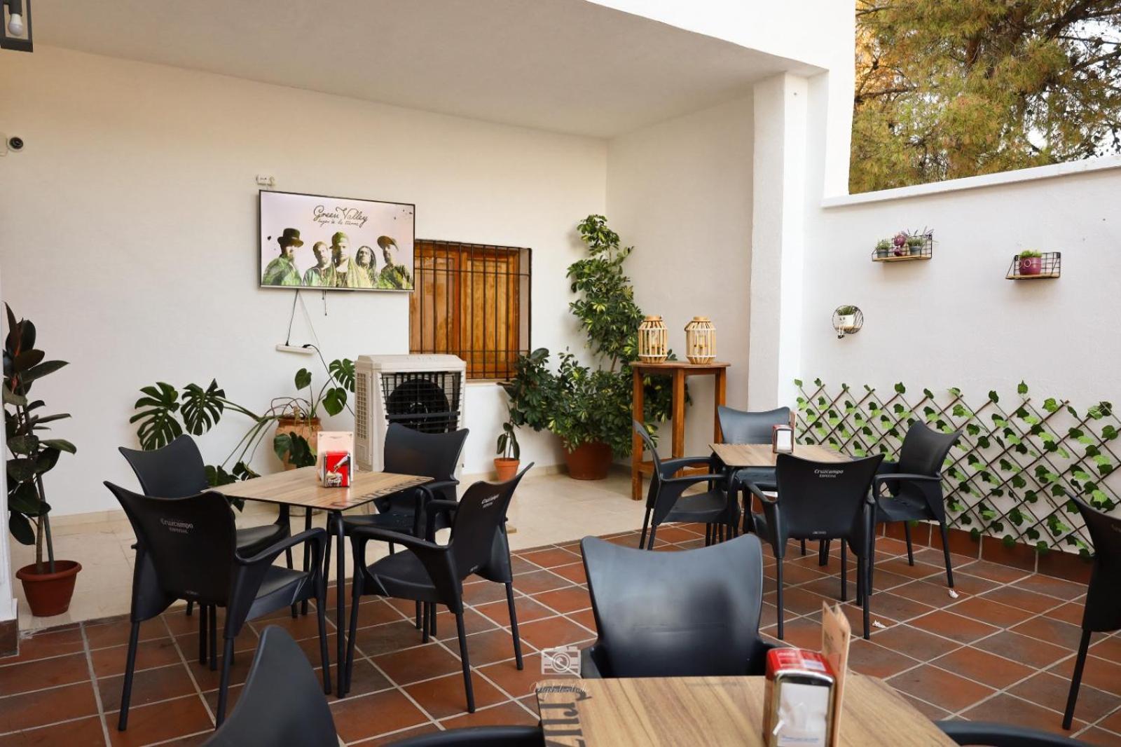 Hospedium Dlj Hostal Ben Nassar Arjona Exterior foto